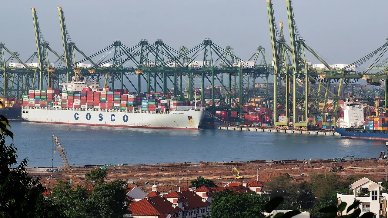 Biden's Trade Shift Allies Rally Against China's Clout, Image by Vinson-Tan-_-楊-祖-武