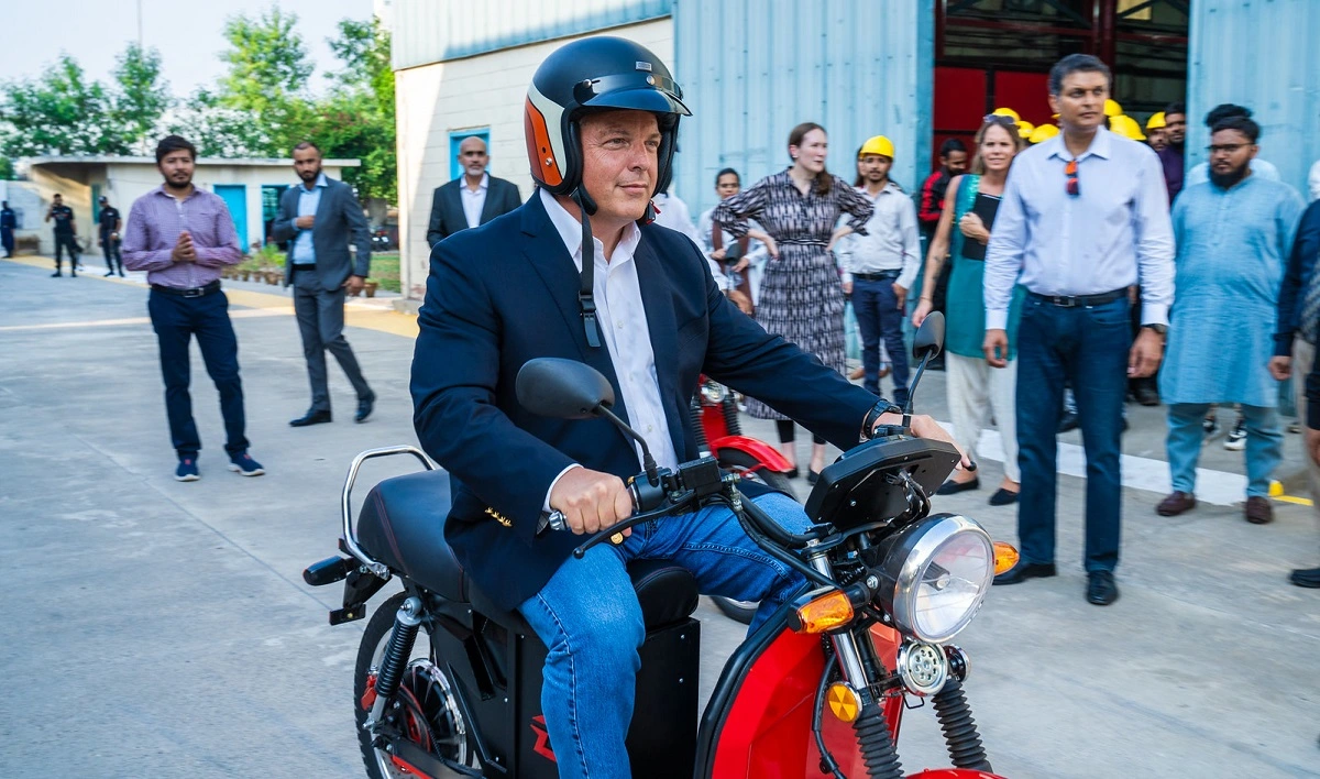 U.S.-Backed Eco-Friendly Innovation Revolutionizes Pakistan, Photo US Embassy Islamabad U.S.-Backed Eco-Friendly Innovation Revolutionizes Pakistan, Photo US Embassy Islamabad