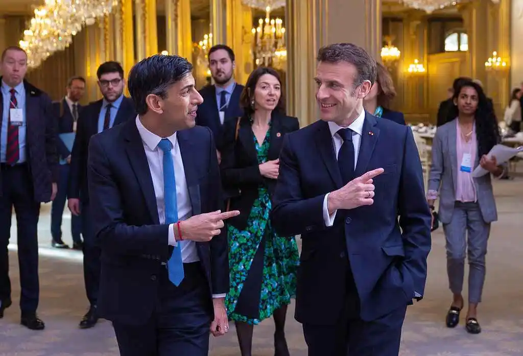 Why France Fears Russia—And What It Means for Europe, Photo-Simon-Walker-Fliker