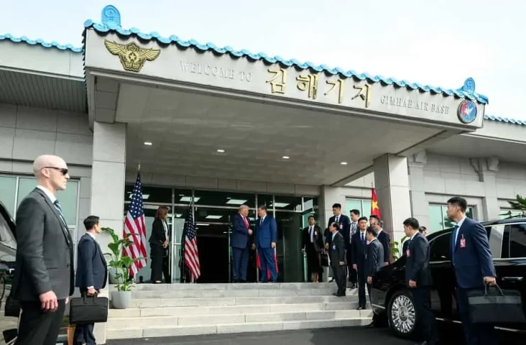 Trump-Xi Busan Bombshell: Soybeans Surge, Tariffs Tumble — But Is the Trade War Just on Pause?, Official-White-House-Photo-by-Daniel-Torok