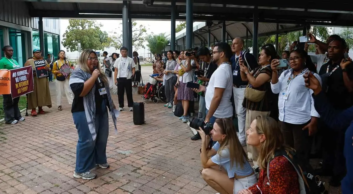 “Bury Fossil Fuels!” – The Amazon Protest That Shook COP30 to Its Core, UN-Climate-Change-Zô-Guimarães “Bury Fossil Fuels!” – The Amazon Protest That Shook COP30 to Its Core, UN-Climate-Change-Zô-Guimarães