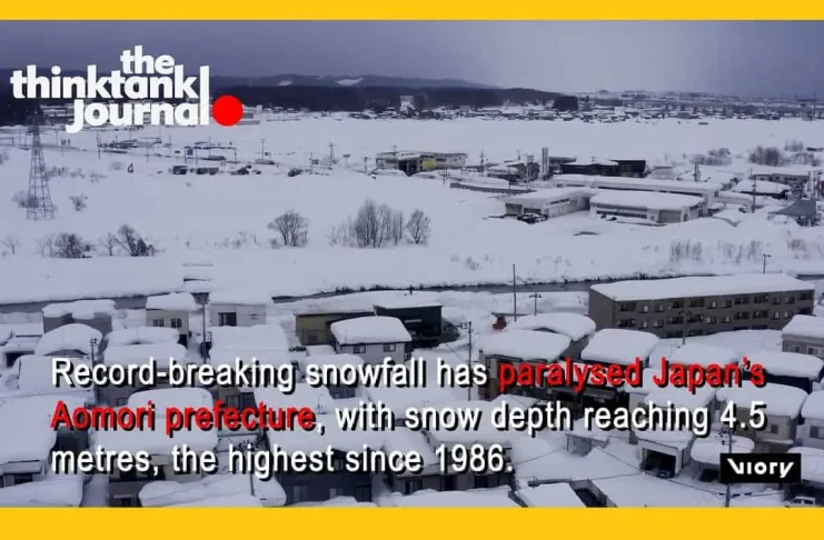 Record Snowfall Paralyzes Japan : Aomori Buried Under 4.5m of Snow, Photo THINK TANK PRODUCTIONS